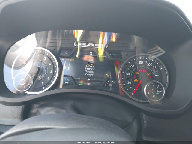 Продажа на аукционе авто 2025 Ram 1500 Big Horn  4x4 5'7 Box, vin: 1C6RRFFG4SN171299, номер лота: 43739313