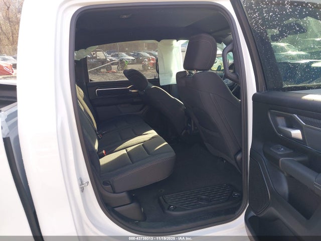 Продажа на аукционе авто 2025 Ram 1500 Big Horn  4x4 5'7 Box, vin: 1C6RRFFG4SN171299, номер лота: 43739313