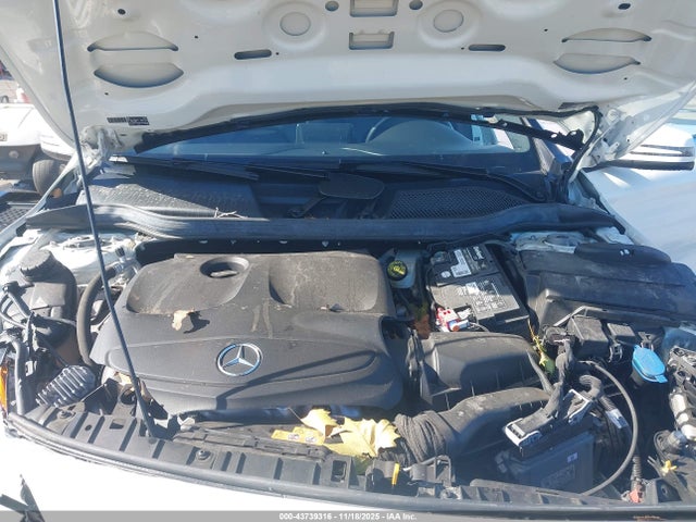 2017 MERCEDES-BENZ GLA 250 WDCTG4GB8HJ361029 Photo 9