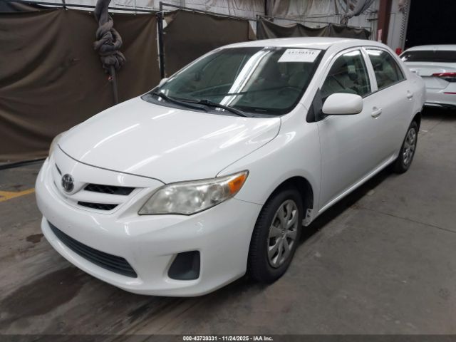 2013 TOYOTA COROLLA JTDBU4EE2DJ123226 Photo 1