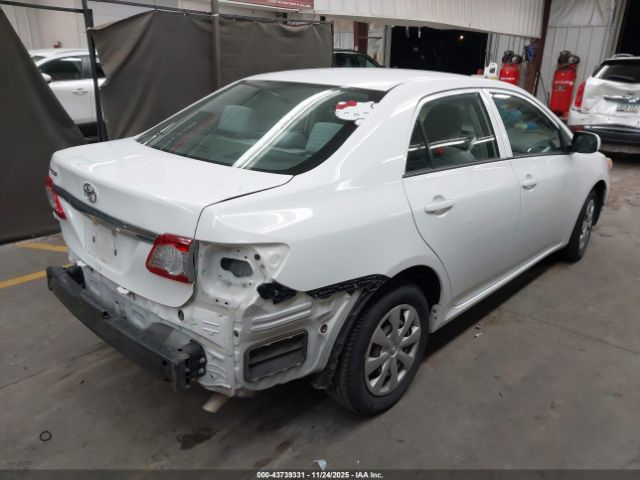 2013 TOYOTA COROLLA JTDBU4EE2DJ123226 Photo 3