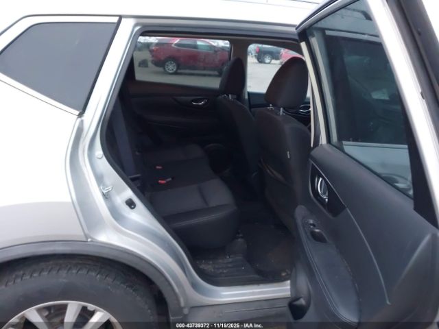 2018 NISSAN ROGUE KNMAT2MT6JP572601 Photo 7
