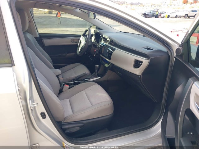 5YFBURHE8FP301728 Toyota COROLLA LE
