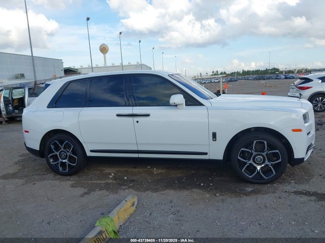 SLATV4C01NU209000 Rolls-Royce Cullinan