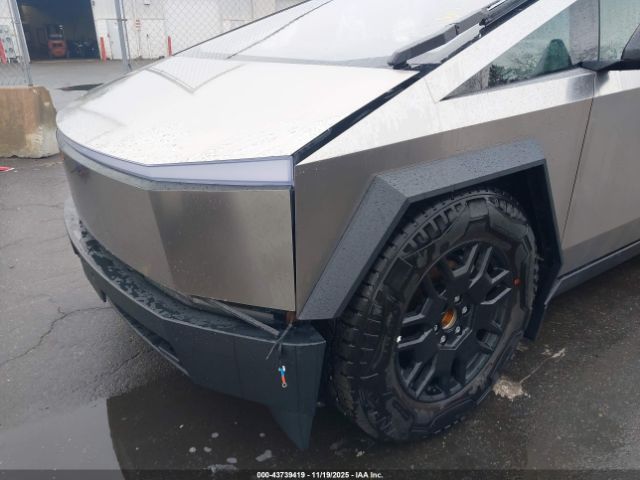 2024 TESLA CYBERTRUCK 7G2CEHEEXRA029290 Photo 5