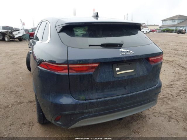2024 JAGUAR F-PACE SADCT2EX8RA727971 Photo 2