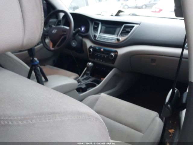 2016 HYUNDAI TUCSON KM8J23A44GU229913 Photo 4