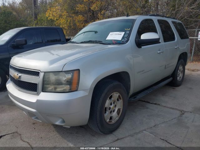 2011 CHEVROLET TAHOE 1GNSCAE02BR239781 Photo 1