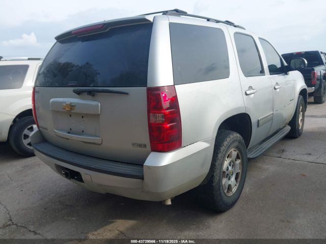 2011 CHEVROLET TAHOE 1GNSCAE02BR239781 Photo 3