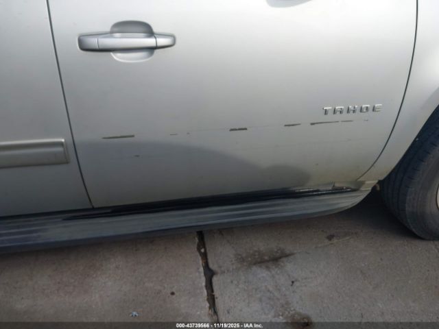 2011 CHEVROLET TAHOE 1GNSCAE02BR239781 Photo 5