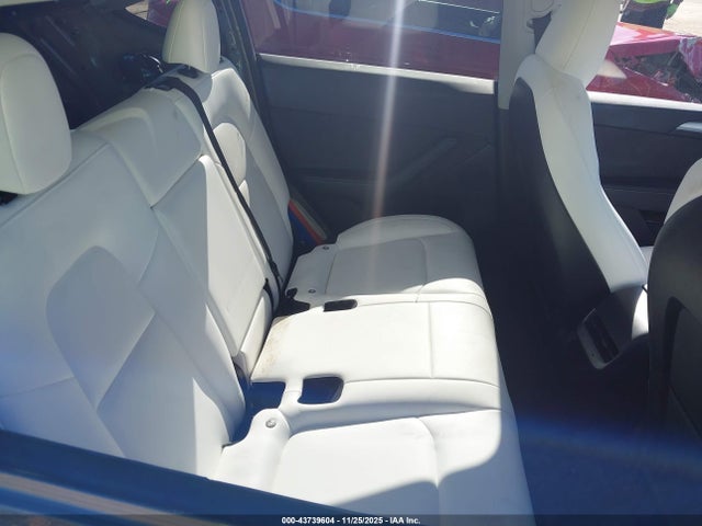 2023 TESLA MODEL Y 7SAYGDEE5PA153320 Photo 7