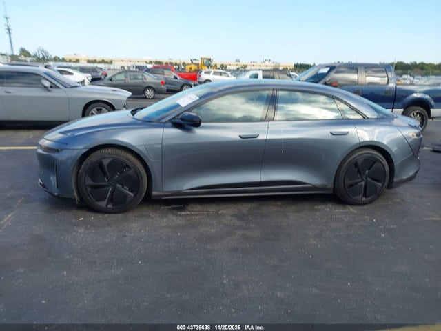Lucid Air Pure 2025 50EA1PGA4SA007714 Image 15