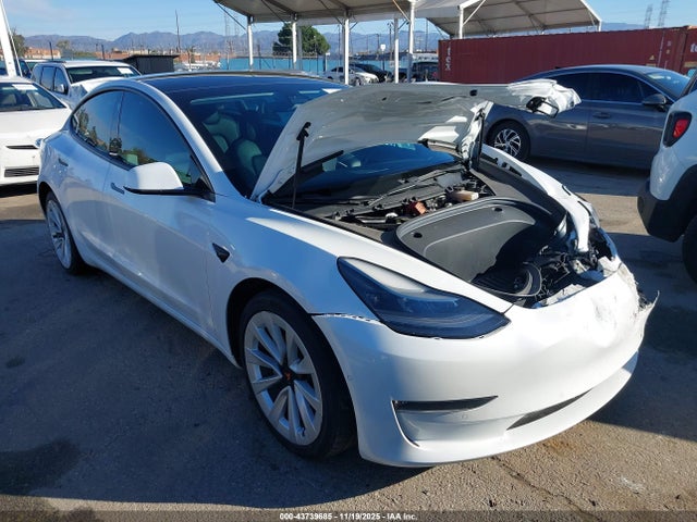 2022 TESLA MODEL 3 5YJ3E1EB6NF125799 Photo 0