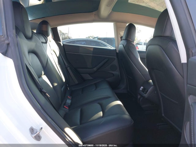 2022 TESLA MODEL 3 5YJ3E1EB6NF125799 Photo 7