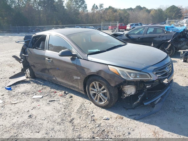 2017 HYUNDAI SONATA 5NPE24AF6HH452639