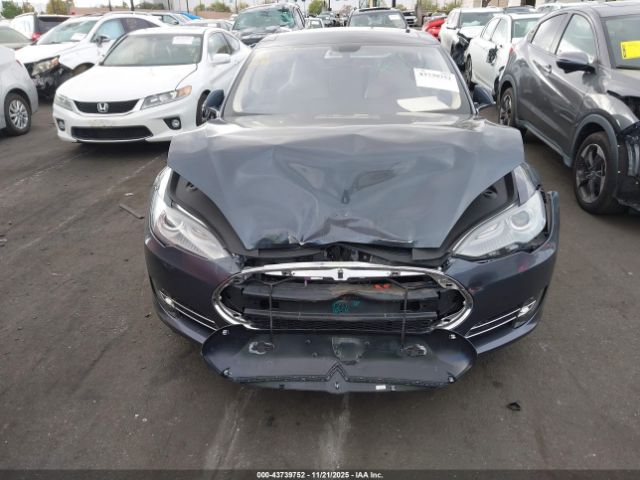 2014 TESLA MODEL S 5YJSA1H13EFP50493 Photo 9