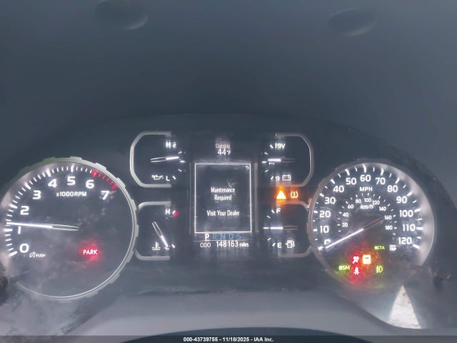 5TFAY5F14JX751704 Toyota Tundra 1794 5.7l V8