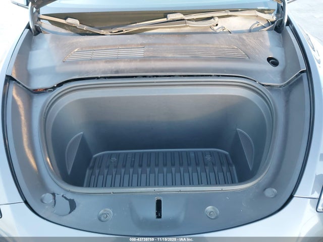 2020 TESLA MODEL Y 5YJYGDEE5LF001712 Photo 9