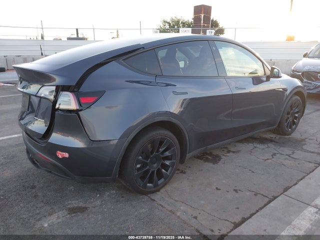 2020 TESLA MODEL Y 5YJYGDEE5LF001712 Photo 3