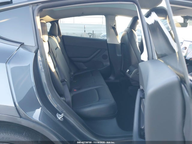 2020 TESLA MODEL Y 5YJYGDEE5LF001712 Photo 7