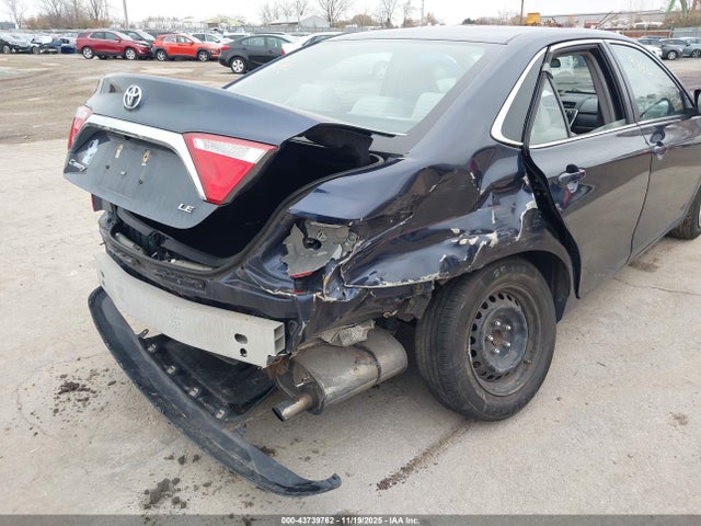 4T1BF1FK2HU630589 Toyota CAMRY LE
