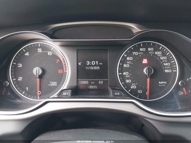 43739805 :رقم المزاد ، WAUDFAFL0EA014390 vin ، 2014 Audi A4 2.0t Premium مزاد بيع