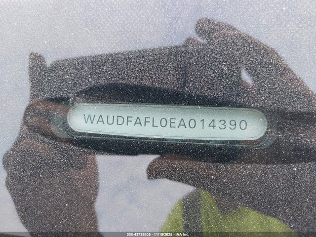 43739805 :رقم المزاد ، WAUDFAFL0EA014390 vin ، 2014 Audi A4 2.0t Premium مزاد بيع