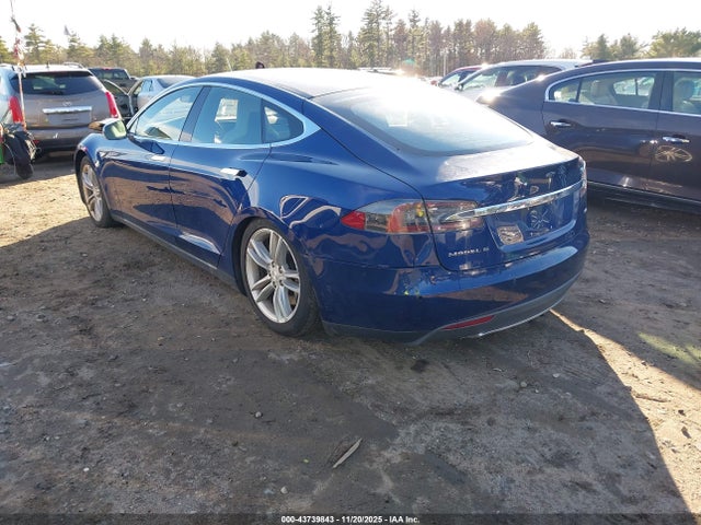 2016 TESLA MODEL S 5YJSA1E27GF123893 Photo 2