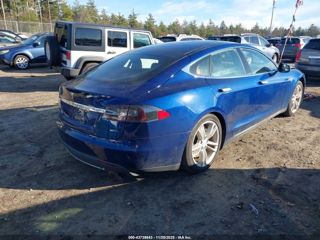 2016 TESLA MODEL S 5YJSA1E27GF123893 Photo 3