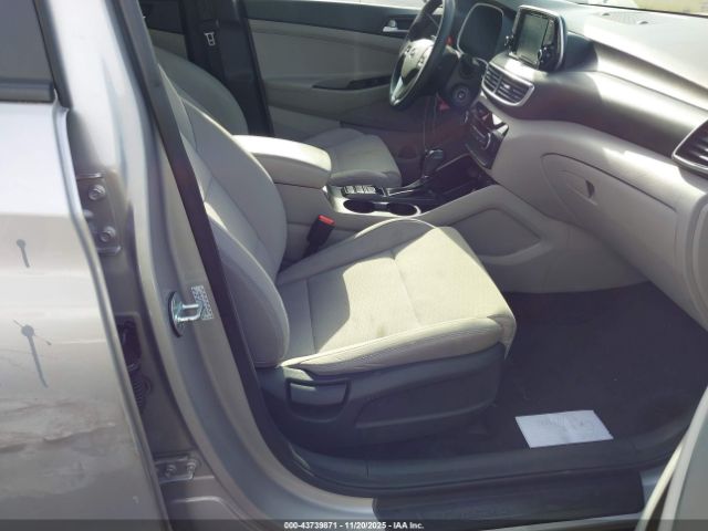 2020 HYUNDAI TUCSON KM8J2CA40LU097954 Photo 4