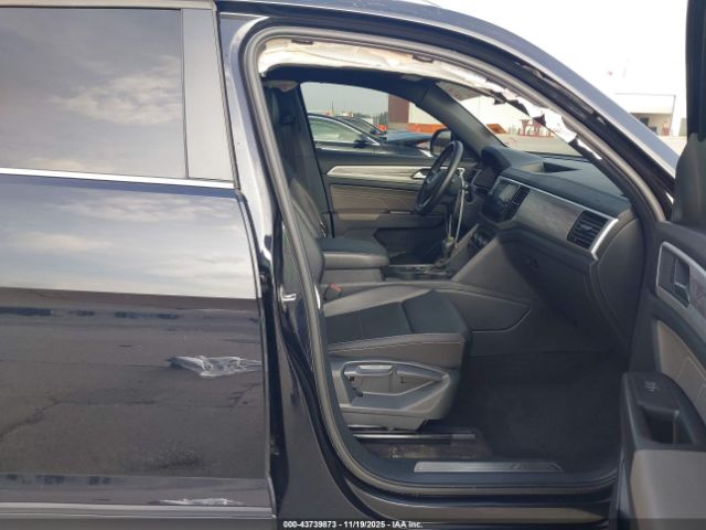 2023 VOLKSWAGEN ATLAS CROSS SPORT 1V2JE2CA7PC201780 Photo 4