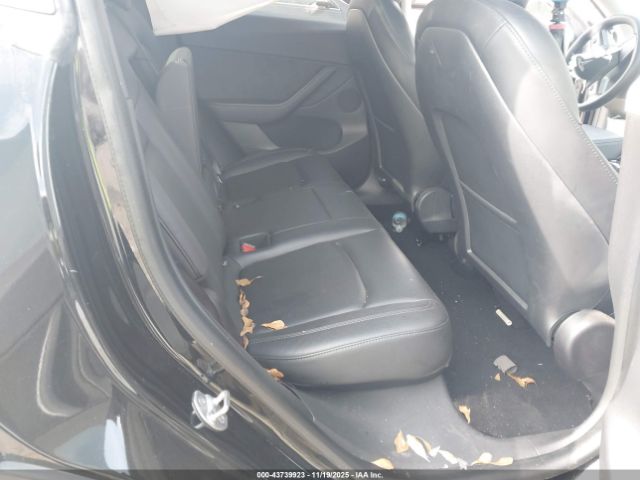 2021 TESLA MODEL Y 5YJYGDEE4MF118554 Photo 7