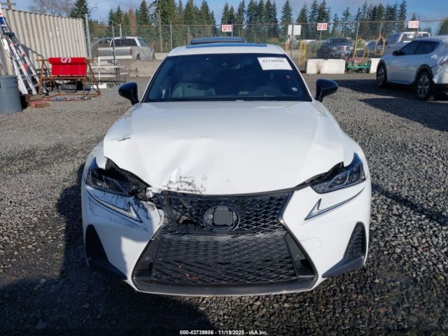 2020 LEXUS IS 300 JTHG81F20L5041885 Photo 5