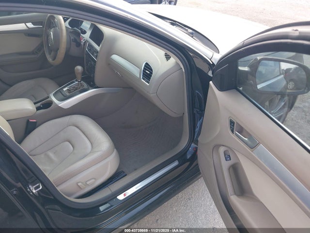 2012 AUDI A4 WAUEFAFL4CA120181 Photo 4