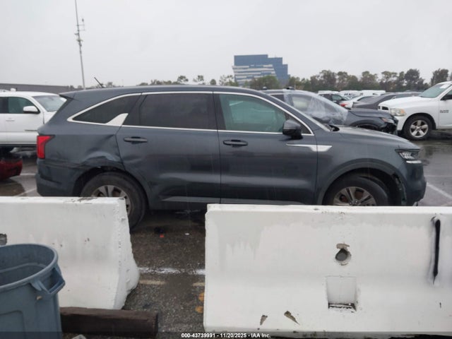 KIA SORENTO LX 2023 5XYRG4LC7PG202273 Image 13