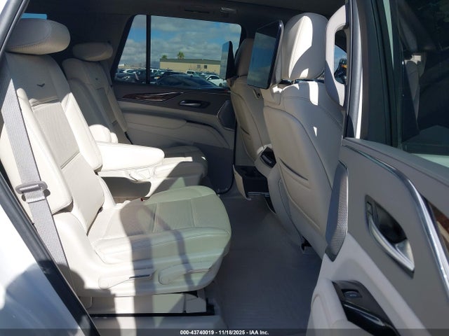2024 Cadillac Escalade 4wd Sport Platinum მანქანა იყიდება აუქციონზე, vin: 1GYS4GKL8RR186175, აუქციონის ნომერი: 43740019