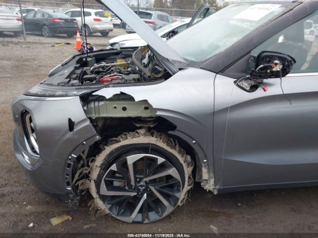 2022 MITSUBISHI OUTLANDER JA4J4UA81NZ050830 Photo 5