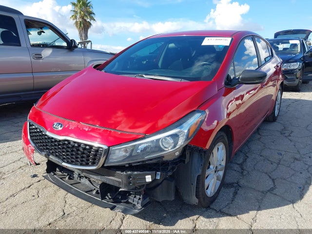 KIA FORTE S 2017 3KPFL4A70HE045589 Image 2