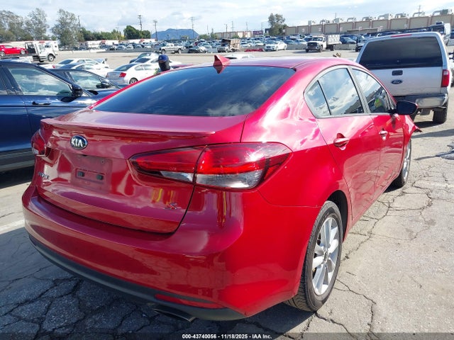 KIA FORTE S 2017 3KPFL4A70HE045589 Image 4