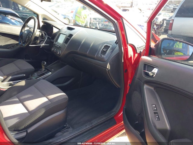 KIA FORTE S 2017 3KPFL4A70HE045589 Image 5