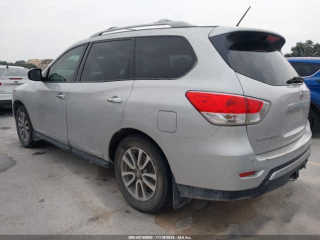 2014 NISSAN PATHFINDER 5N1AR2MN2EC698964 Photo 2