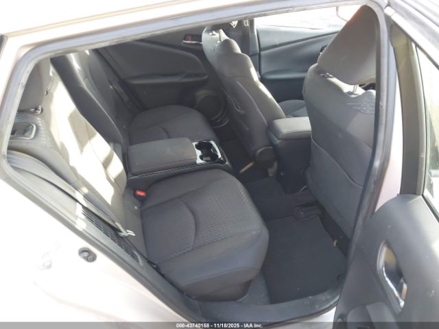 2019 TOYOTA PRIUS PRIME JTDKARFP1K3111043 Photo 7