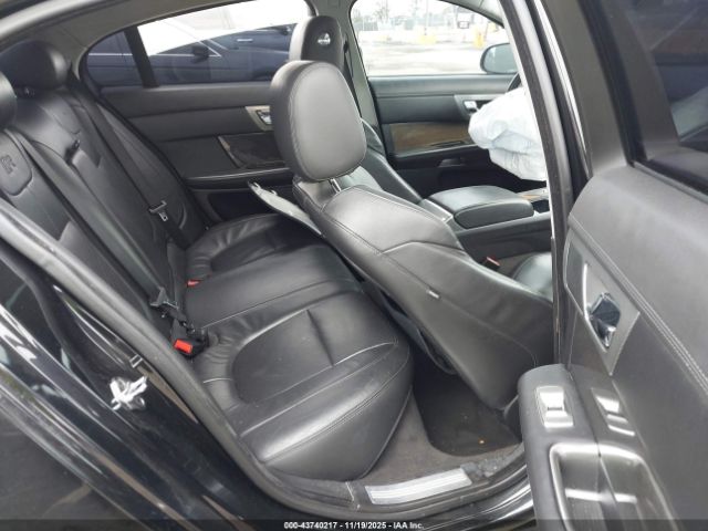 2013 JAGUAR XF SAJWA0JC4DMS61499 Photo 7
