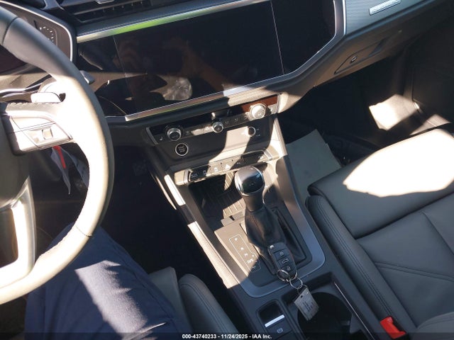 2025 AUDI Q3 WA1DECF31S1017208 Photo 10