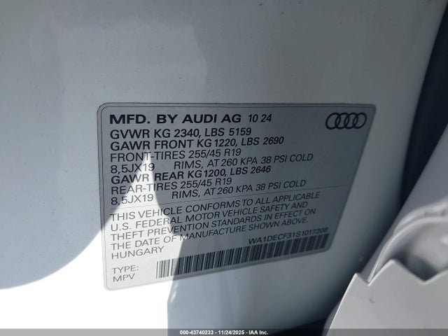 2025 AUDI Q3 WA1DECF31S1017208 Photo 8