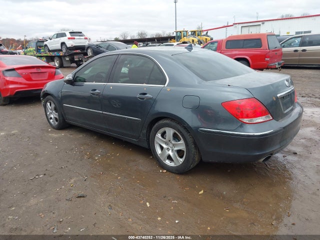 2005 ACURA RL JH4KB16505C008499 Photo 2