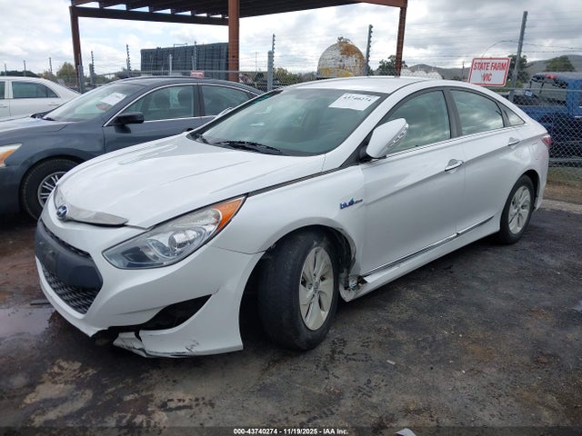 Hyundai dohc mpi theta ii 2015 KMHEC4A44FA135177 Image 2