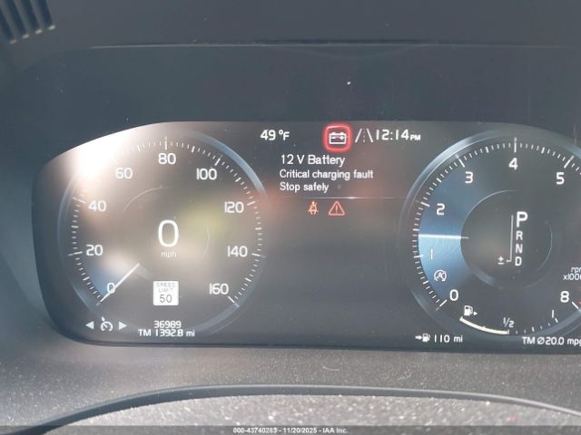 2020 VOLVO XC60 YV4102RK7L1421763 Photo 6