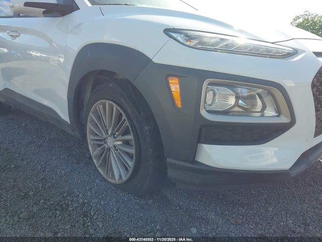 KM8K22AA9JU069720 Hyundai Kona Sel