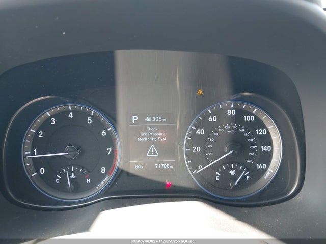 KM8K22AA9JU069720 Hyundai Kona Sel